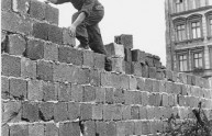 Berlino, 50 anni fa la costruzione del muro della vergogna