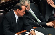 Berlusconi: "fiducia o si vota"
