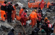 Terremoto in Turchia, nuovo bilancio: 523 morti e 1650 feriti. 19enne tratto in salvo dopo 91 ore