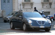 Svolta governo Monti: d'ora in poi auto blu solo italiane
