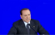 Berlusconi ha la febbre alta. Il suo medico: "E' addolorato, salute a rischio"