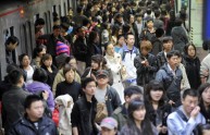 Cina, pubblicità oscena in metropolitana provoca scandalo