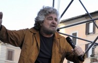 Beppe Grillo ai giornalisti: "Andate a fanculo"
