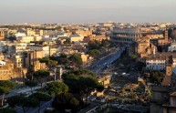 Roma, duplice omicidio. Madre ignara della morte della figlia: "Fatemela vedere"
