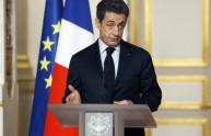 Anche Sarkozy borbotta contro i tedeschi nei fuori onda