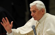 Benedetto XVI accetta dimissioni vescovo Los Angeles: ha due figli