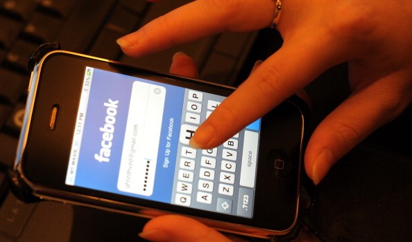 le aziende chiedono la password per assumere