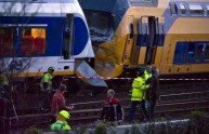 Amsterdam, scontro fra treni: 125 feriti. Il video