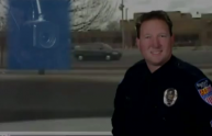 Poliziotto sorpreso a masturbarsi nell'auto di servizio, il video