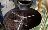 Ladri rubano due tonnellate di caffè 