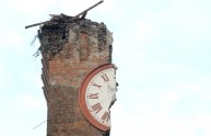 Torre dei modenesi di Finale Emilia, crollata a metà
