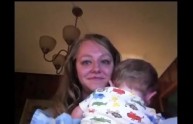 Lacey Buchanan, mamma di un bimbo senza occhi che commuove YouTube
