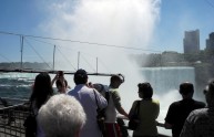 Acrobata attraverserà cascate del Niagara sospeso su un cavo (FOTO)