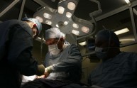 Circoncisione vietata in Germania, è reato