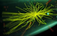 Bosone di Higgs, la particella di Dio annunciata domani al CERN?