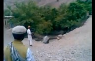 Afghanistan, donna giustiziata per adulterio (VIDEO)