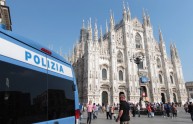 Milano, killer a Porta Romana: morto un uomo, grave la sua compagna