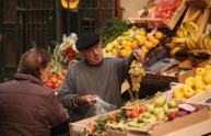 Prezzi in aumento per gli alimentari, soprattutto carne e frutta