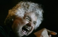 Beppe Grillo attacca Matteo Renzi: "Soffre d'invidia penis"