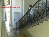 Operaio si butta dalle scale per non lavorare a Cagliari