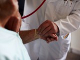 Gli italiani trascurano la salute a causa della crisi