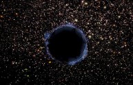 Astronomi scoprono un enorme buco nero: "È il più grande di sempre"