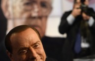 Berlusconi: niente Imu, ma super tassa sugli alcolici