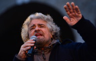 Dove Beppe Grillo prenderà i soldi per il reddito di cittadinanza