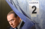 Chi ha votato Berlusconi? Il tormentone che scuote il web