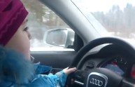 Bambina di 8 anni guida a 100km/h: spopola in rete il video shock