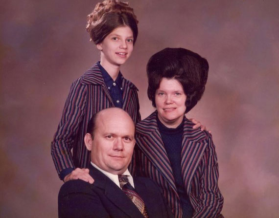 Famiglia dagli strani capelli