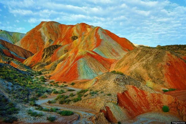 Montagne arcobaleno della Cina