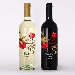 Bottiglie vino etichette colorate