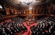 Italicum, al Senato passa il "supercanguro". Pd e Fi spaccati