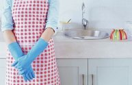 Ocse, le donne italiane lavorano più in casa, mariti lavativi