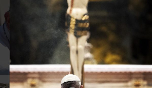via crucis papa francesco