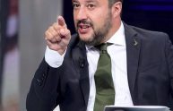 Sea Watch, Salvini: “Sì allo sbarco dei migranti, ma poi in Olanda o Germania