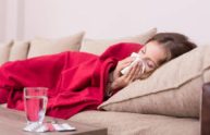 Influenza con nausea e febbre, picco durante le festività natalizie in Italia