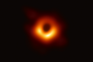 Nasa fotografa e registra il suono di un buco nero