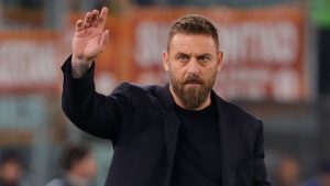 Cosa succederà dopo la firma di De Rossi con il Genoa: tra staff e mercato