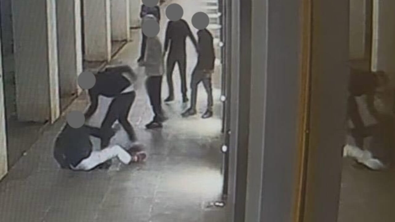 aggressione allo studente a Milano